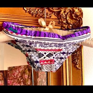 🪸FINAL 1🐠 Zebra Winter Bikini BOTTOM ONLY